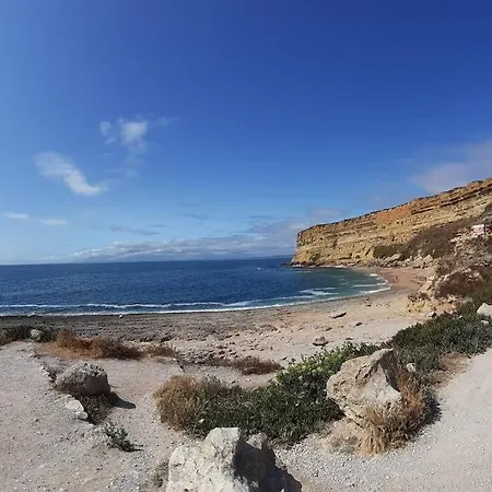 Holiday home A Casa Da Foz Moradia Com Vista Mar Sesimbra