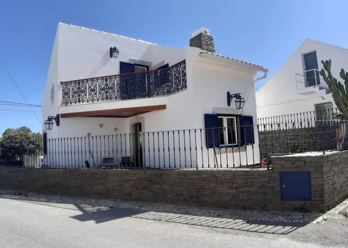 A Casa Da Foz Moradia Com Vista Mar Дом отдыха *
