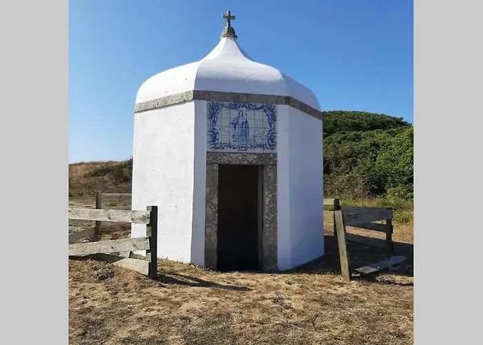 A Casa Da Foz Moradia Com Vista Mar Sesimbra